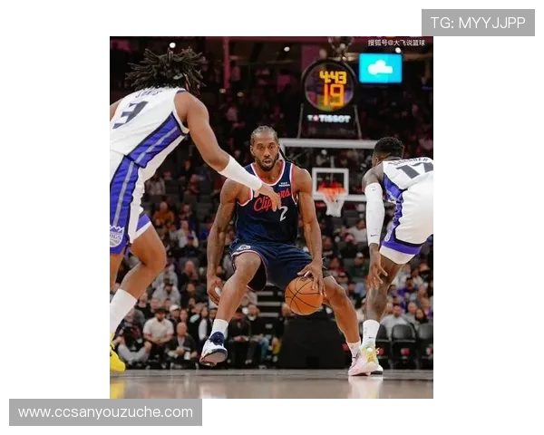 国王队力拼快船队 新赛季西部激战提前上演