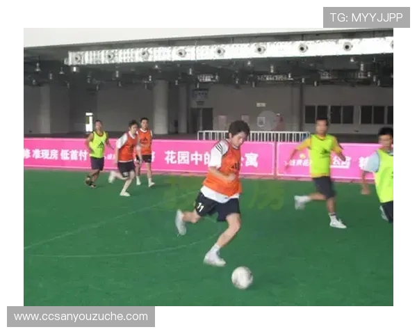 绿茵荣耀再燃青春激情见证足坛英雄逐梦辉煌时刻